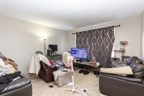 19 Gibson Close, Red Deer, AB - Indoor