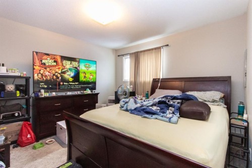 19 Gibson Close, Red Deer, AB - Indoor Photo Showing Bedroom