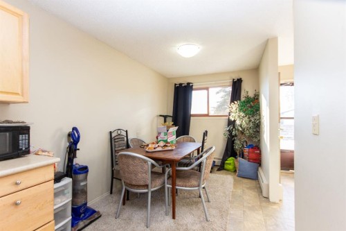 19 Gibson Close, Red Deer, AB - Indoor Photo Showing Other Room
