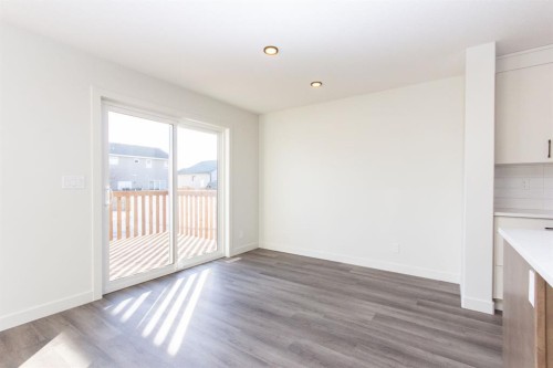 17 Trinity Street, Lacombe, AB - Indoor