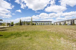2-2660 22 Street  Red Deer, AB T4R 0K8