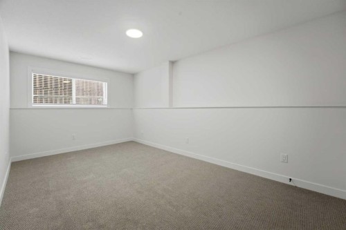 40 Walker Boulevard, Red Deer, AB - Indoor Photo Showing Other Room