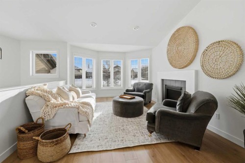40 Walker Boulevard, Red Deer, AB - Indoor Photo Showing Living Room With Fireplace