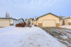 26 Raabis Street  Red Deer, AB T4P 3P1