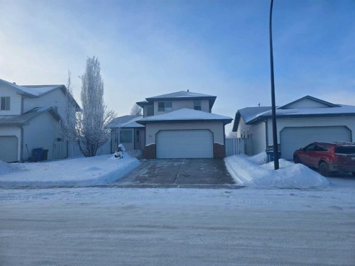 30 Logan Close, Red Deer, AB - Outdoor With Facade