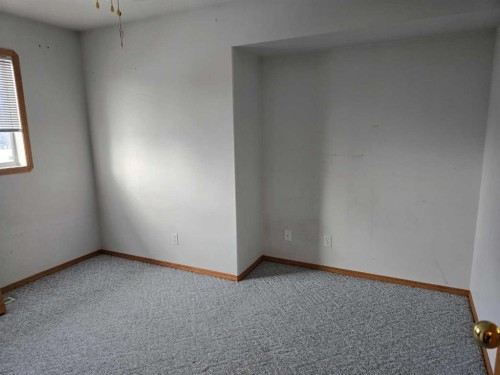 30 Logan Close, Red Deer, AB - Indoor Photo Showing Other Room
