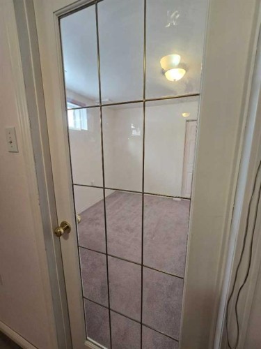 30 Logan Close, Red Deer, AB - Indoor