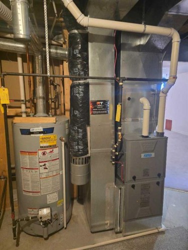 30 Logan Close, Red Deer, AB - Indoor Photo Showing Basement