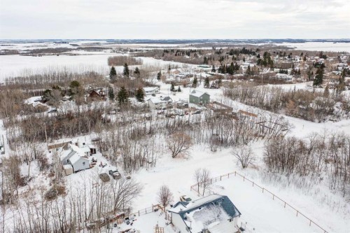 5219 50 Street, Mirror, AB 