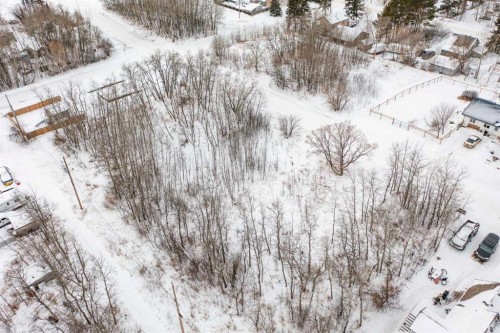 5219 50 Street, Mirror, AB 