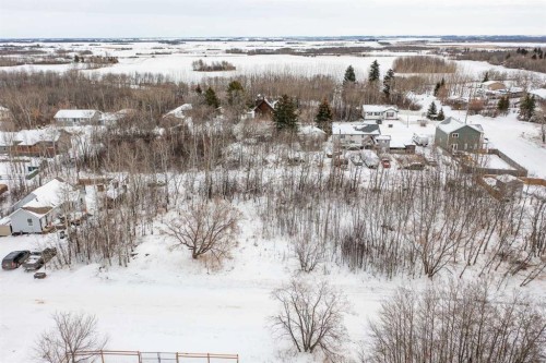 5215 50 Street, Mirror, AB 