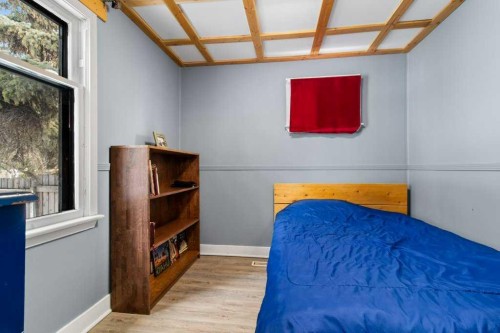 4025 46 Street, Red Deer, AB - Indoor Photo Showing Bedroom