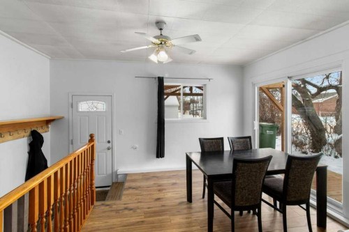 4025 46 Street, Red Deer, AB - Indoor Photo Showing Dining Room