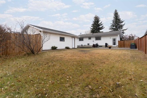 6603 Marler Drive  Camrose, AB T4V 3R1