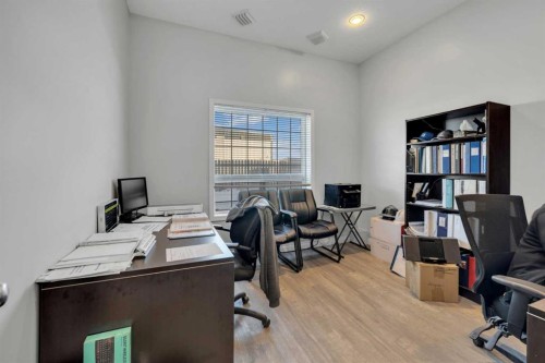 17 Sylvaire Close, Sylvan Lake, AB 