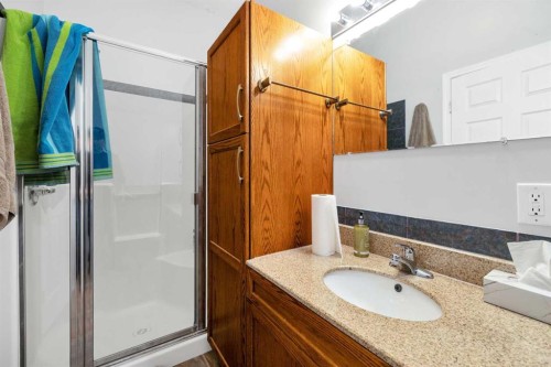 17 Sylvaire Close, Sylvan Lake, AB 