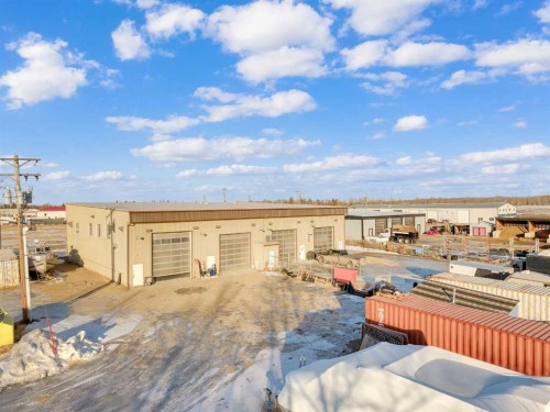 17 Sylvaire Close, Sylvan Lake, AB 