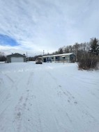 21-4028 Highway 11  Rural Lacombe County, AB T4L 2N3