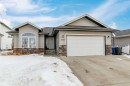 1231 21 Street, Bowden, AB  - Outdoor With Facade 