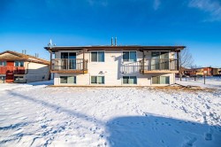 4804 46 Avenue  Innisfail, AB T4G 1P2