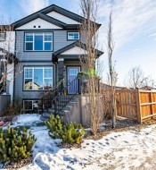 25 Hawthorn Place  Sylvan Lake, AB T4S 0S2