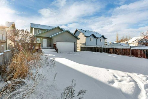 132 Sabre Road, Springbrook, AB - Outdoor