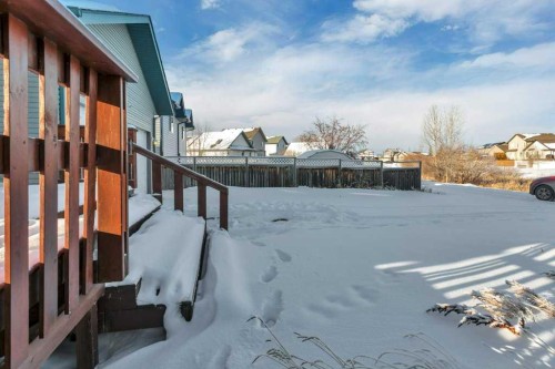 132 Sabre Road, Springbrook, AB - Outdoor