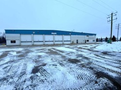 8 Van Der Horn Way  Rural Red Deer County, AB T4S 2M4