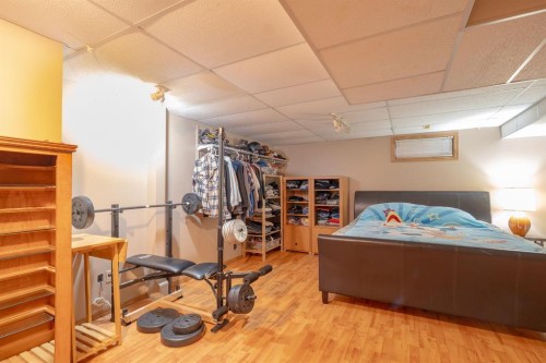 14 Edgington Avenue, Red Deer, AB - Indoor