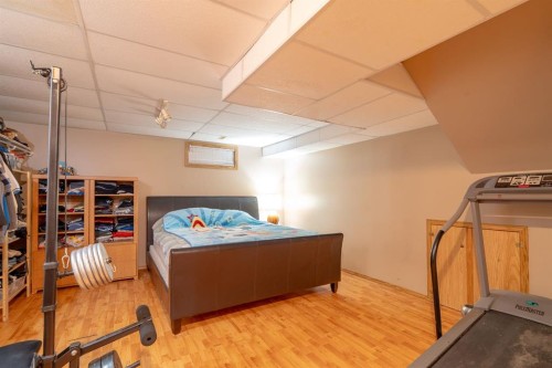 14 Edgington Avenue, Red Deer, AB - Indoor