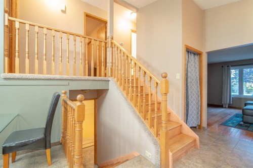 14 Edgington Avenue, Red Deer, AB - Indoor Photo Showing Other Room