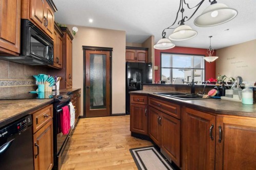 2120 18 Avenue, Delburne, AB - Indoor Photo Showing Kitchen With Double Sink