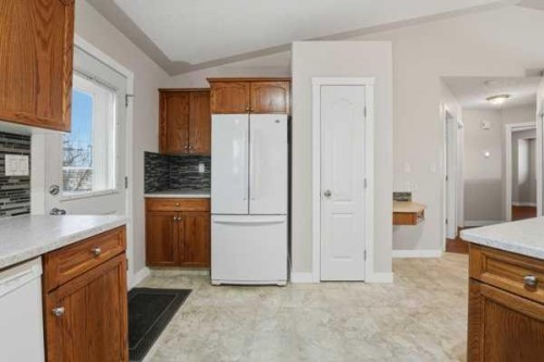 72 Dempsey Street, Red Deer, AB - Indoor Photo Showing Kitchen