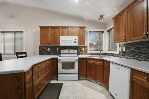 72 Dempsey Street, Red Deer, AB - Indoor Photo Showing Kitchen