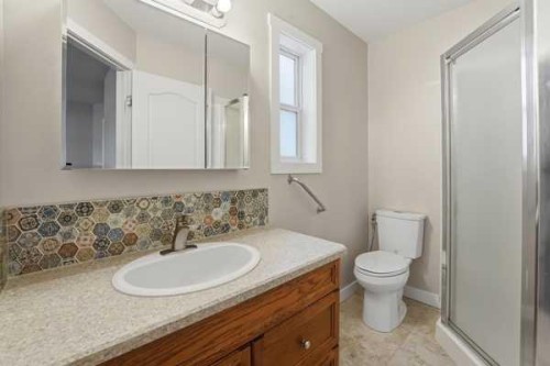 72 Dempsey Street, Red Deer, AB - Indoor Photo Showing Bathroom