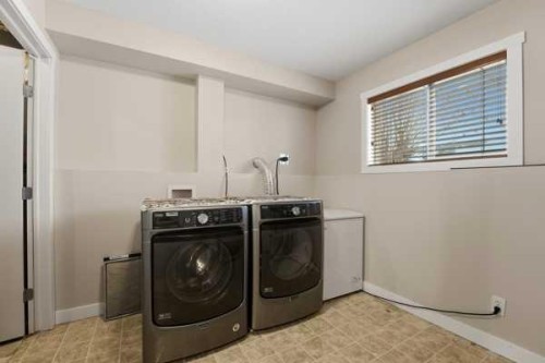 72 Dempsey Street, Red Deer, AB - Indoor Photo Showing Laundry Room