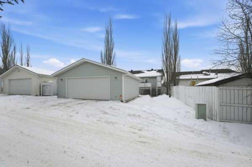 72 Dempsey Street, Red Deer, AB - Outdoor
