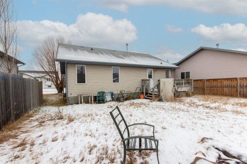 66 Stanford Boulevard, Blackfalds, AB - Outdoor