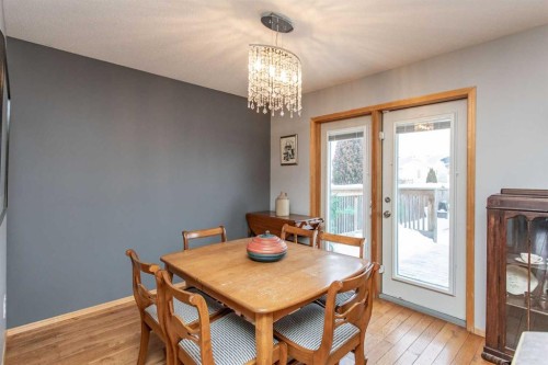 24 Dynes Street, Red Deer, AB - Indoor Photo Showing Dining Room