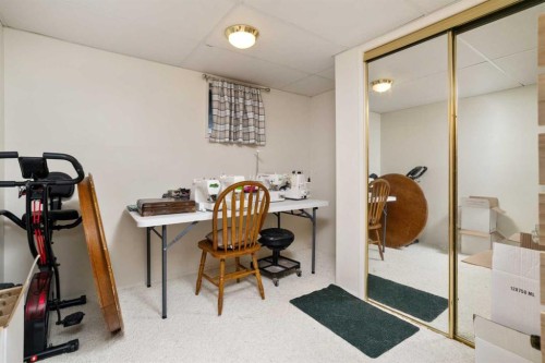 5615 49 Avenue, Killam, AB - Indoor