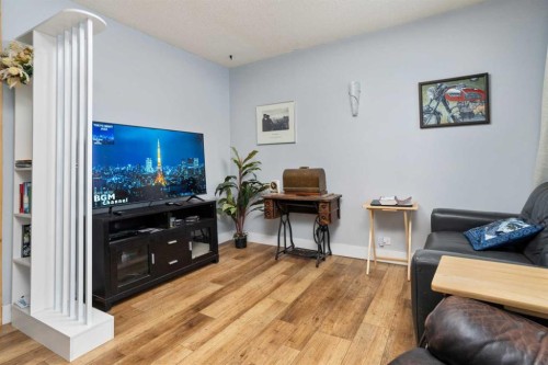 5615 49 Avenue, Killam, AB - Indoor