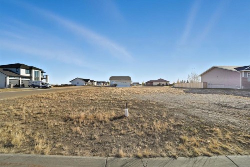 4011 Mimosa Way, Stettler, AB 