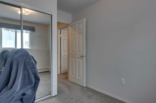 3-5 Stanton Street, Red Deer, AB - Indoor