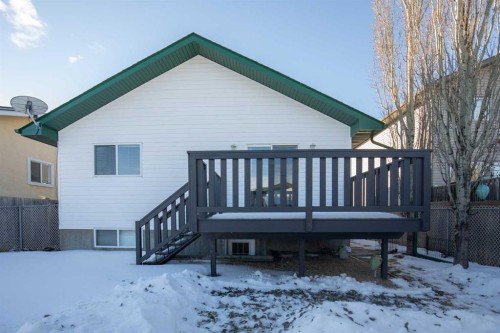 10 Timmons Close, Lacombe, AB - Outdoor With Exterior