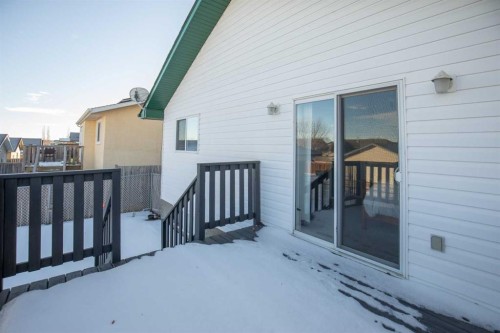 10 Timmons Close, Lacombe, AB - Outdoor With Exterior