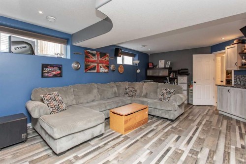 156 Long Close, Red Deer, AB - Indoor Photo Showing Living Room