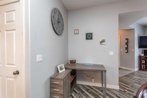 156 Long Close, Red Deer, AB - Indoor