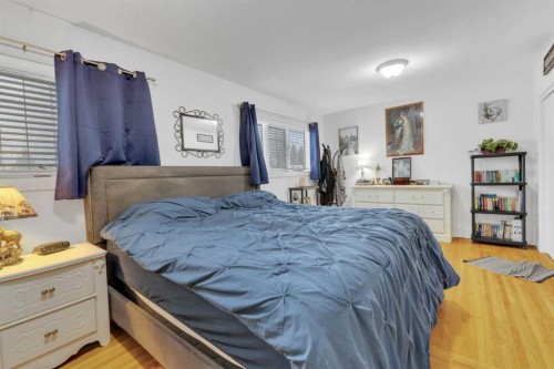 4121 38 Avenue, Red Deer, AB - Indoor Photo Showing Bedroom