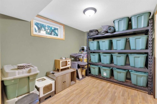 4121 38 Avenue, Red Deer, AB - Indoor Photo Showing Other Room