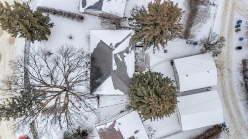 4121 38 Avenue, Red Deer, AB - Outdoor